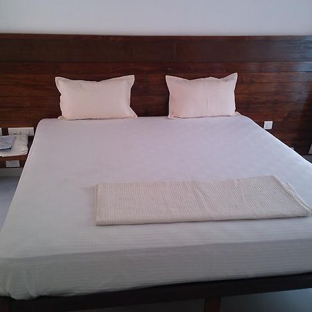 Lilypad Resort Varkala Esterno foto