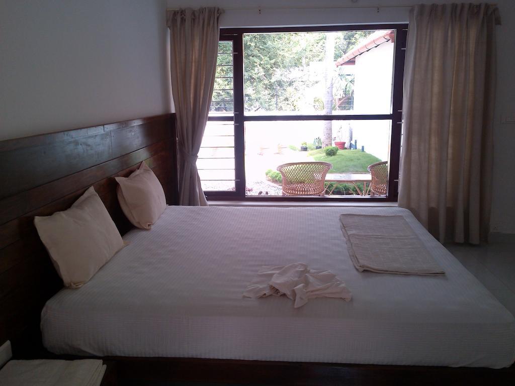 Lilypad Resort Varkala Esterno foto